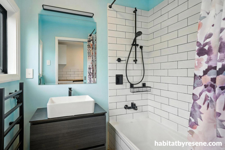 Bathroom featuring sky blue walls in Resene Morning Glory