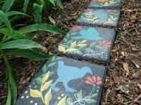 Step into colour: DIY stepping stones for your garden Step into colour: DIY stepping stones for your garden