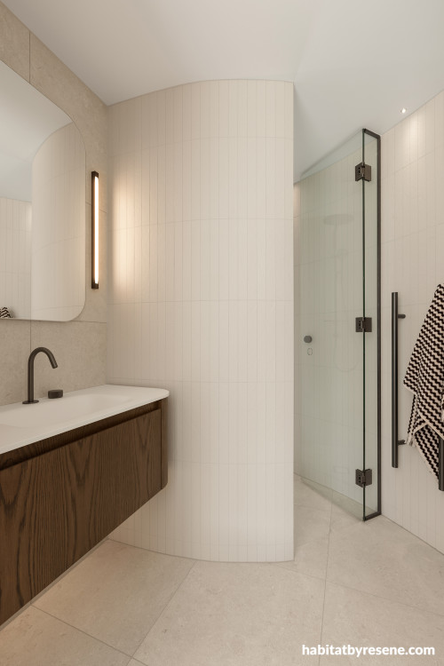 Neutral bathroom featuring ceiling in Resene Half Wan White