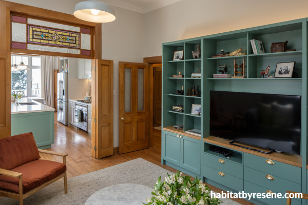 Resene Cutty Sark is used throughout the home creating a harmonious space and complementing the rimu trims and doors finished in Resene Aquaclear. The walls are painted in Resene White Pointer and ceiling in Resene White.  