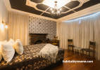 black ceiling, wallpaper, wallpaper feature wall, classic feature wall